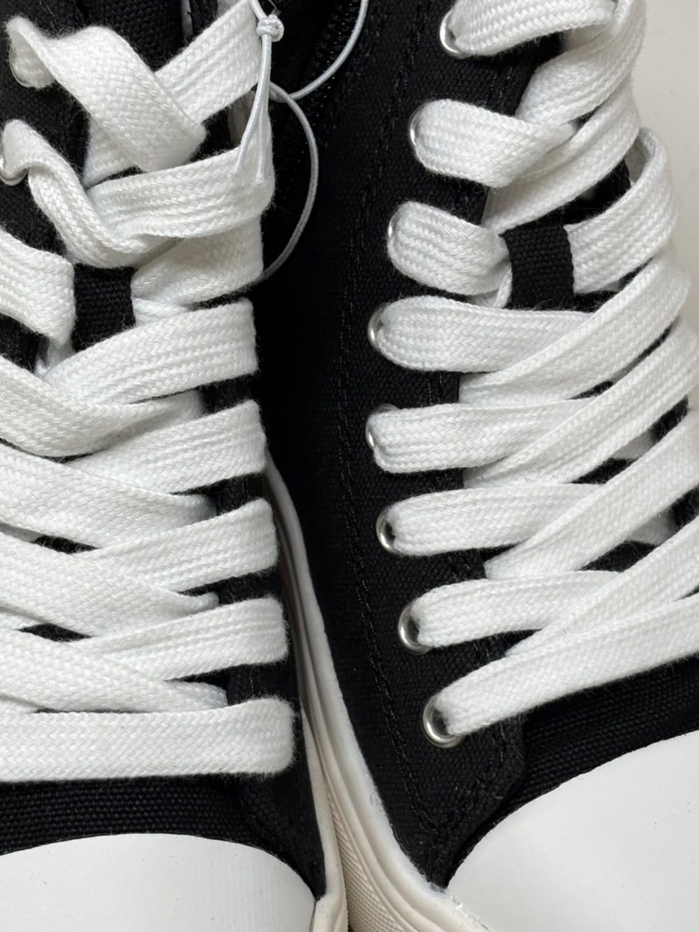 Art Class Kids Size 13 Blakely High Top Sneakers Shoes Black White Side Zips - Picture 4 of 8